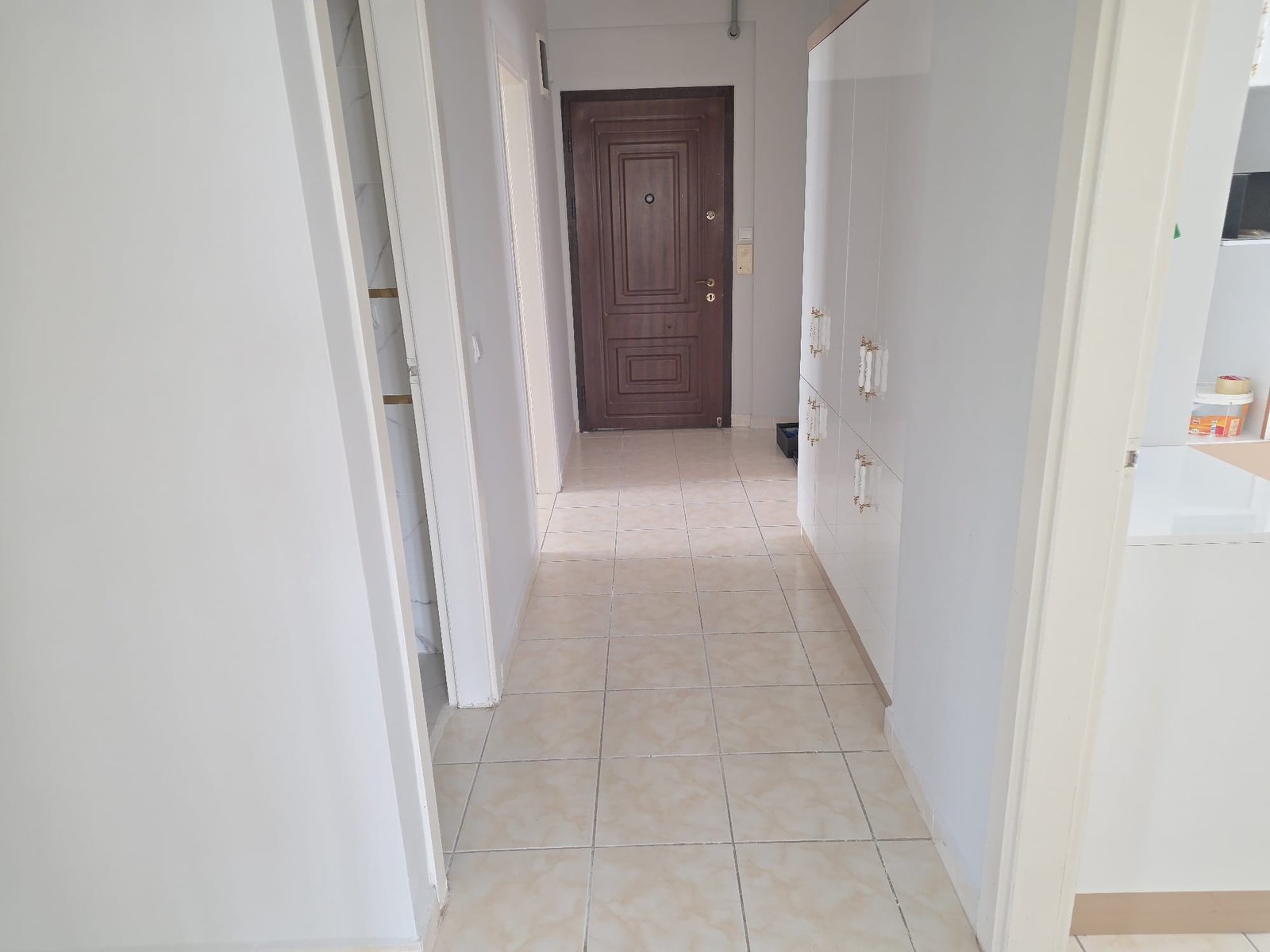 İÇİ YAPILI SANSÖRLÜ ARAKAT TEMİZ KİRALIK DAİRE 2